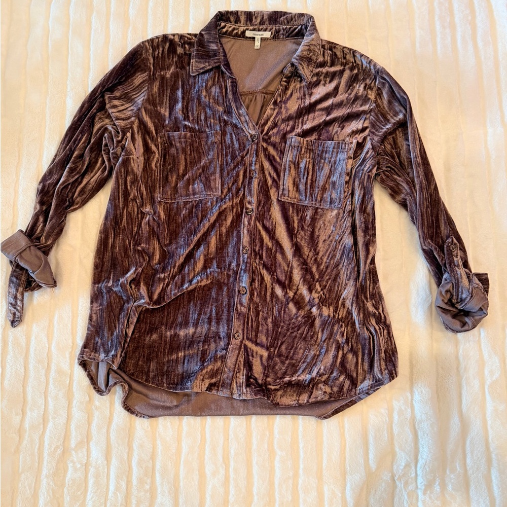 Maurices Velvety Button-Up Shirt in Rich Mauve Brown